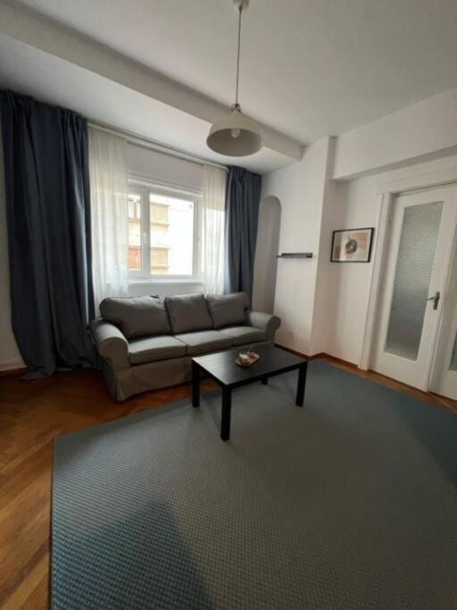 Apartament Ultracentral Universitate Bucharest Exterior photo